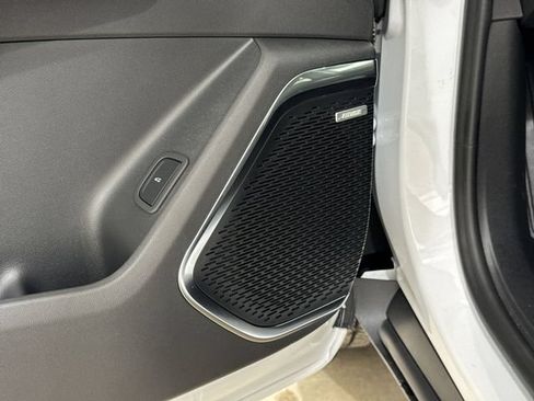 New 2026 GMC Acadia Elevation FWD image 24