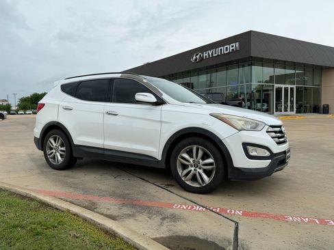 Used 2014 Hyundai Santa Fe Sport 2.0T w/ Technology Package 05 FWD image 8
