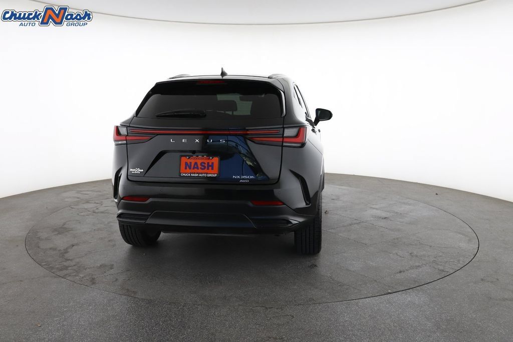 Used 2022 Lexus NX 350h AWD image 11