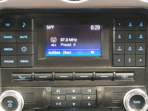 Used 2017 Ford Mustang Coupe image 25