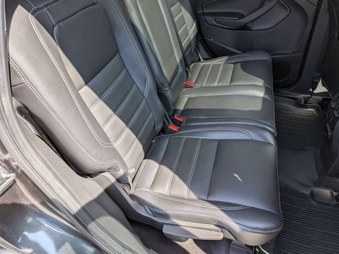 Used 2018 Ford Escape Titanium w/ Ford Safe & Smart Package AWD/4WD image 26