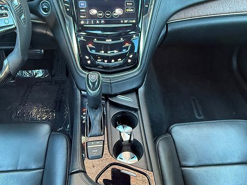 Used 2019 Cadillac CTS Luxury image 12