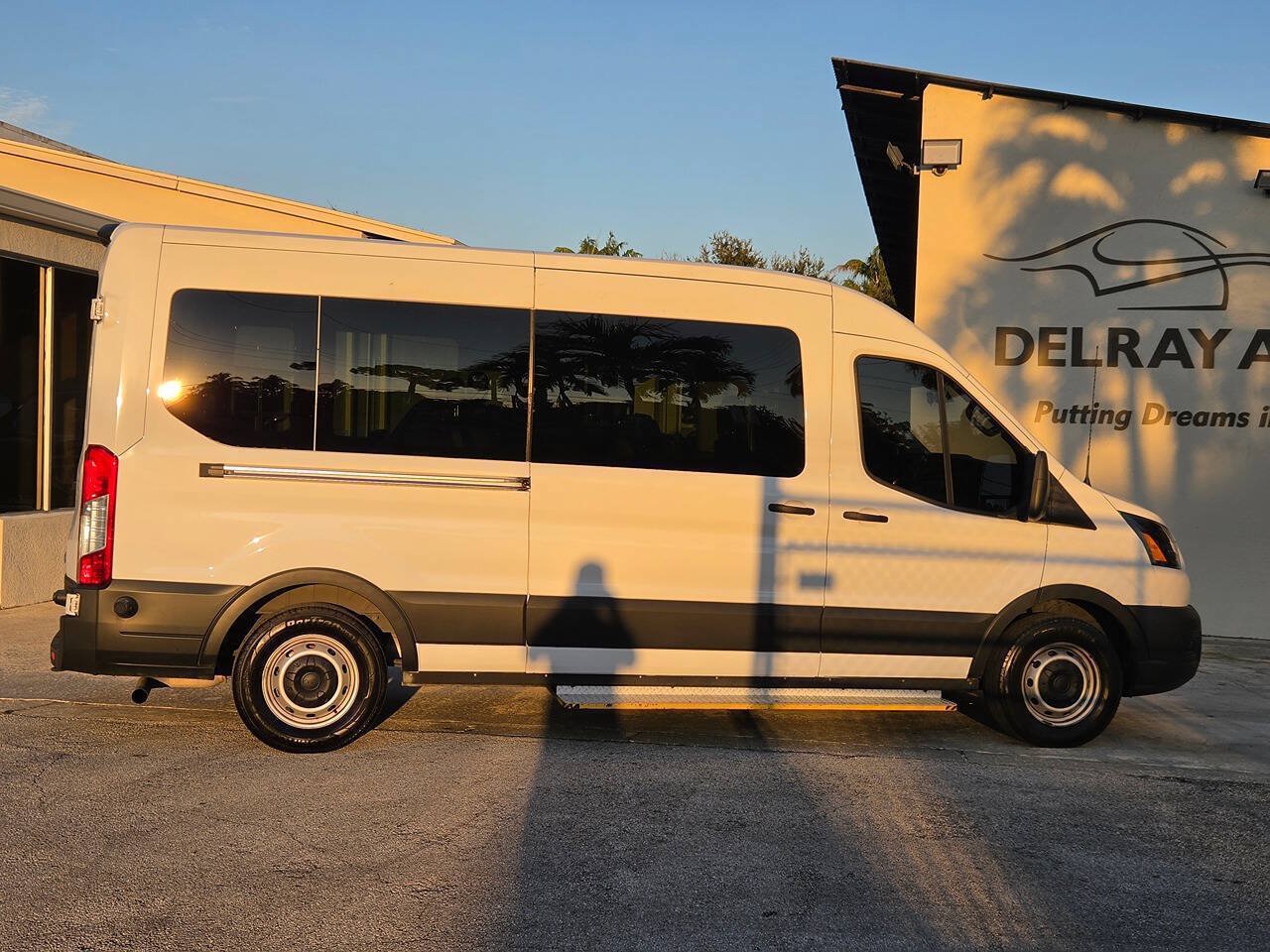 Used 2024 Ford Transit 350 XL RWD image 5