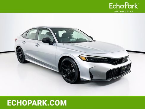 Used 2025 Honda Civic Sport image 1
