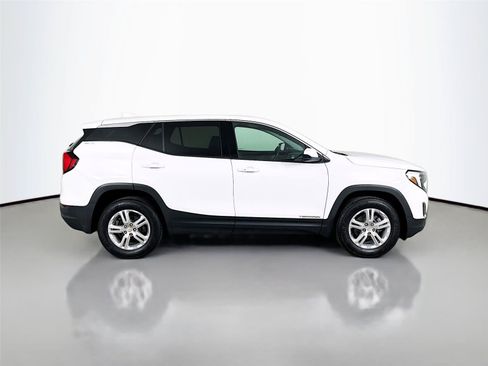 Used 2019 GMC Terrain SLE AWD/4WD image 16