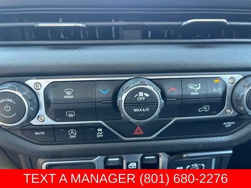 Used 2025 Jeep Wrangler Unlimited Sport AWD/4WD image 21