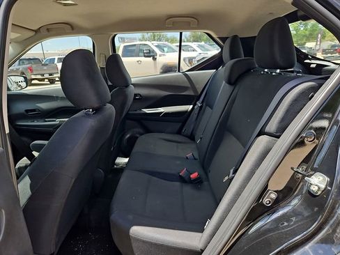 Used 2024 Nissan Kicks S FWD image 11