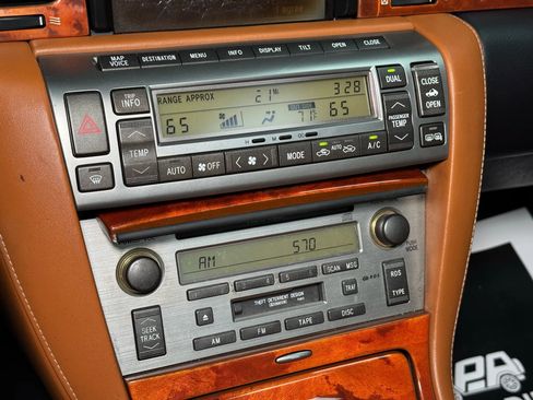 Used 2002 Lexus SC 430 Convertible image 29