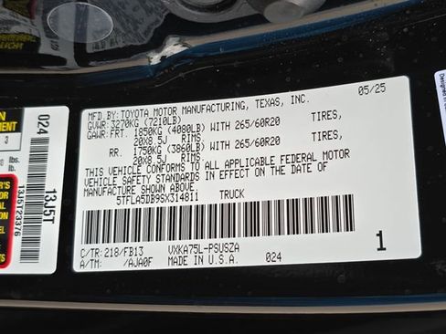 Used 2025 Toyota Tundra SR5 AWD/4WD image 35