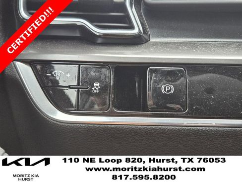Certified 2025 Kia Sportage EX image 24
