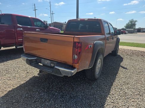 Used 2005 Chevrolet Colorado LS RWD image 4