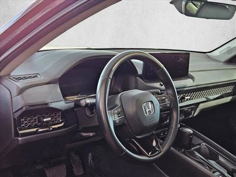 Used 2023 Honda Accord EX-L image 7