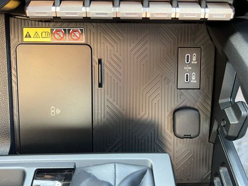 New 2025 Toyota 4Runner Limited image 22