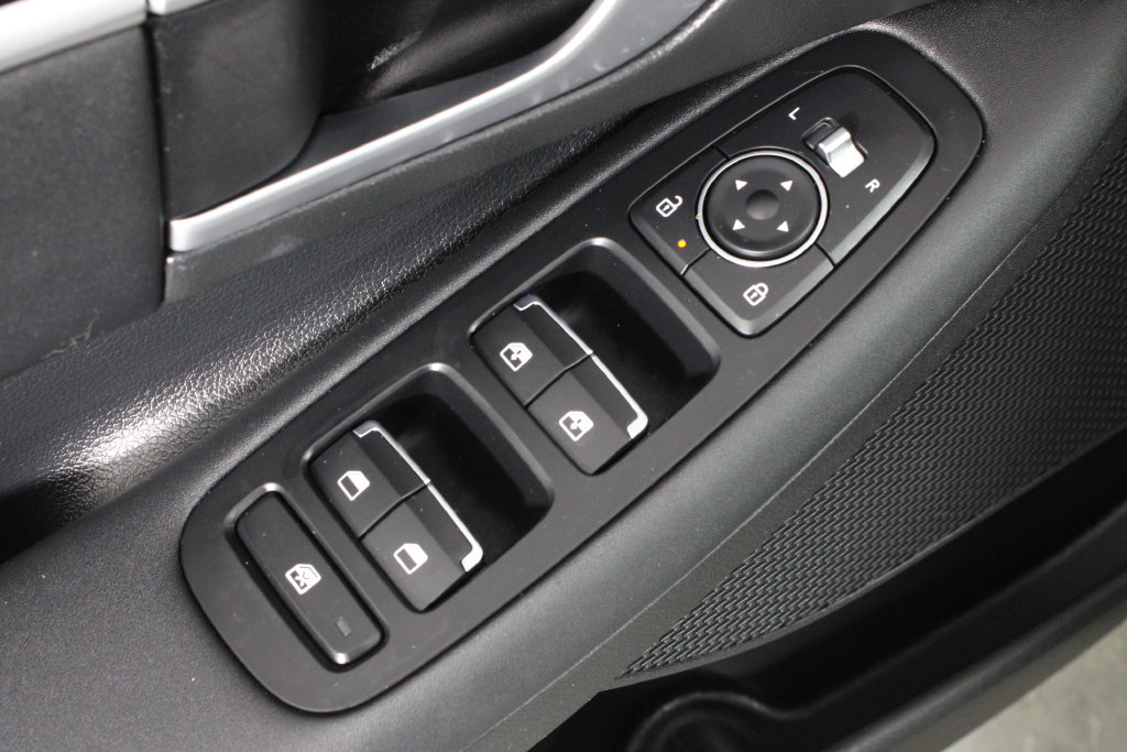 Certified 2026 Hyundai Sonata SEL FWD image 23