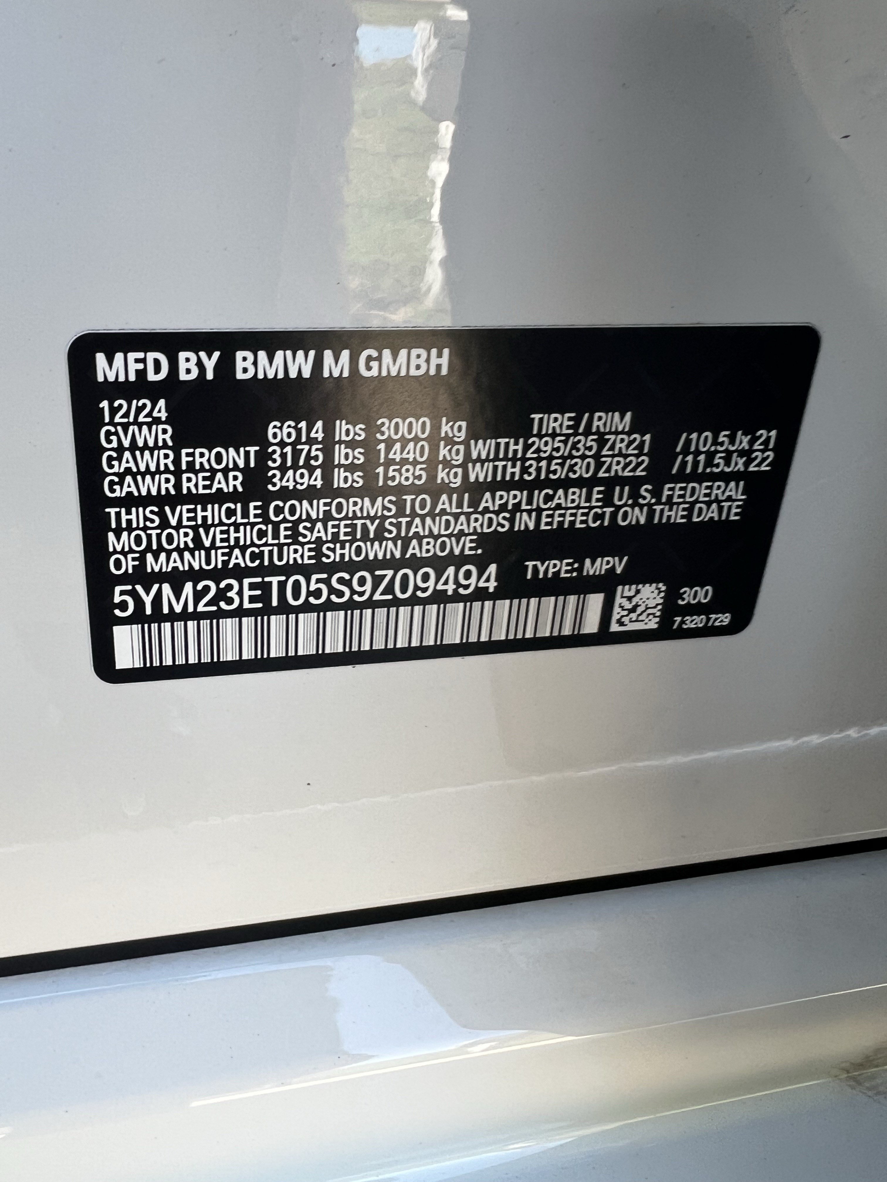 Used 2025 BMW X6 M Competition w/ Executive Package AWD/4WD image 37
