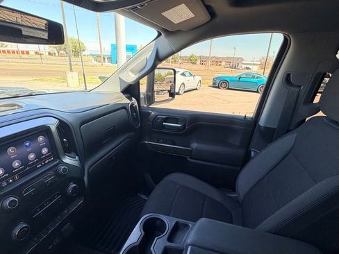 Used 2022 Chevrolet Silverado 3500 LT AWD/4WD image 25