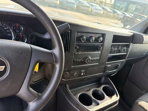 Used 2019 Chevrolet Express 2500 w/ Driver Convenience Package RWD image 17