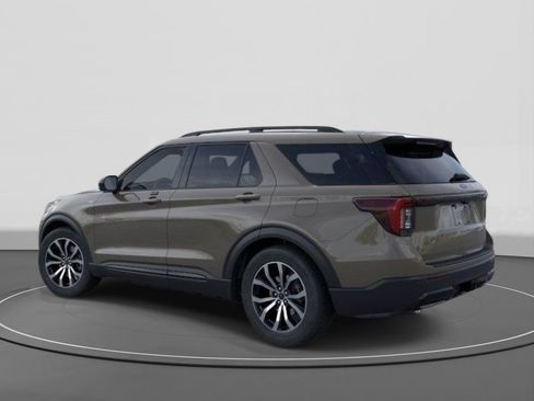 New 2026 Ford Explorer ST-Line RWD image 4