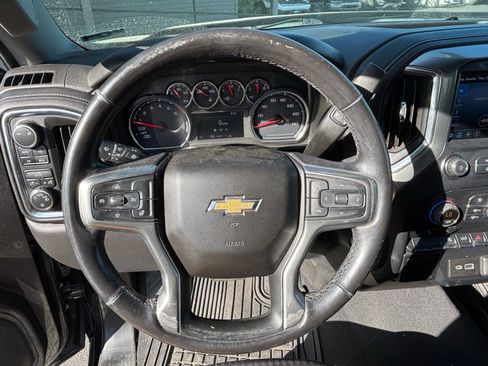Used 2019 Chevrolet Silverado 1500 LT w/ All-Star Edition AWD/4WD image 9