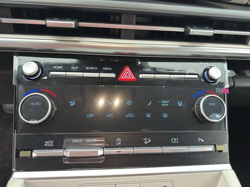 New 2025 Hyundai Santa Fe SEL FWD image 21