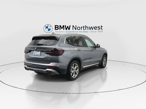 Used 2024 BMW X3 xDrive30i w/ Convenience Package AWD/4WD image 3