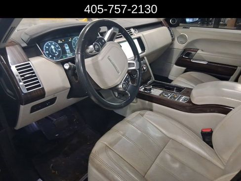 Used 2017 Land Rover Range Rover HSE image 5