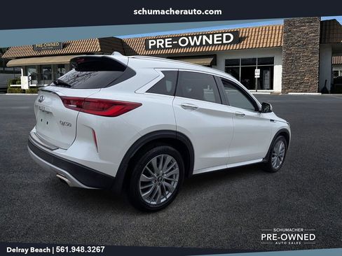 Used 2023 INFINITI QX50 Luxe FWD image 7
