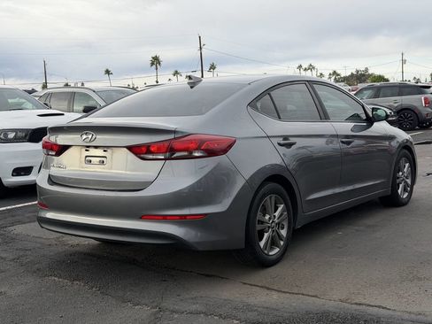 Used 2018 Hyundai Elantra SEL image 11
