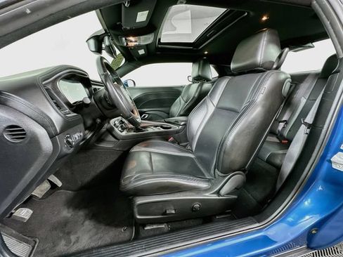 Used 2022 Dodge Challenger SXT w/ Plus Package AWD/4WD image 4