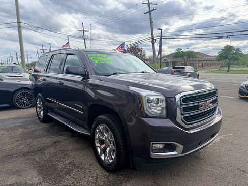Used 2015 GMC Yukon SLE w/ Convenience Package AWD/4WD image 10