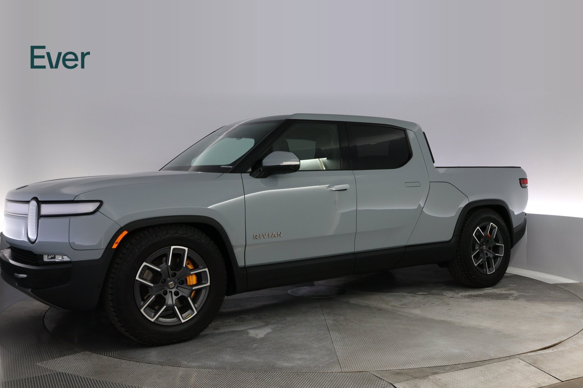 Used 2022 Rivian R1T Adventure AWD/4WD image 18