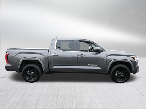 Used 2024 Toyota Tundra Limited AWD/4WD image 8