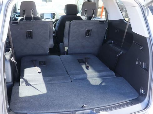 Used 2018 GMC Acadia SLE w/ Driver Alert Package I image 26