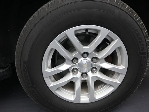 Used 2022 Chevrolet Tahoe LS RWD image 10