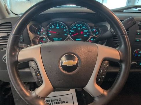Used 2011 Chevrolet Silverado 1500 LT w/ All-Star Edition AWD/4WD image 18