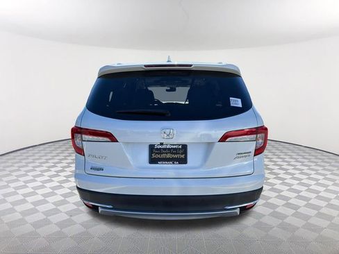 Used 2021 Honda Pilot Touring image 6