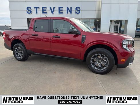 Used 2025 Ford Maverick XLT w/ XLT Luxury Package image 2