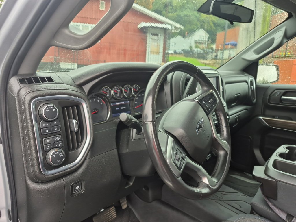 Used 2019 Chevrolet Silverado 1500 RST AWD/4WD image 10