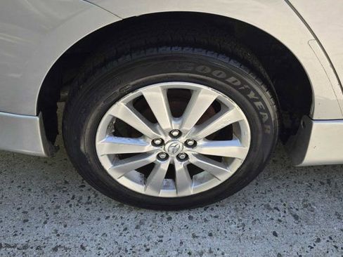 Used 2009 Toyota Corolla S image 12