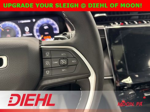 New 2025 Jeep Grand Cherokee Altitude w/ Trailer Tow Package image 25