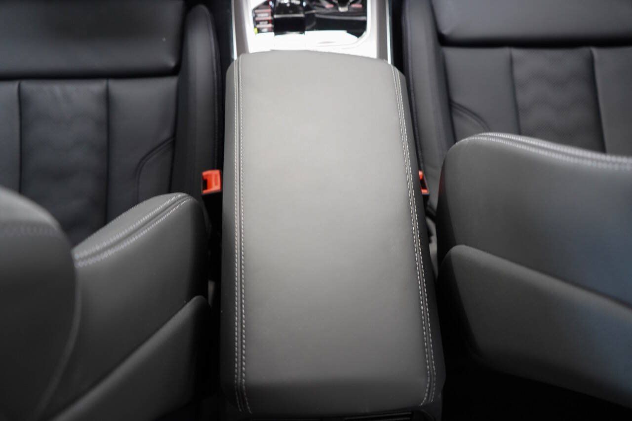 Used 2027 BMW M3 Competition AWD/4WD image 53