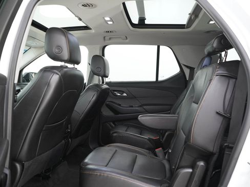 Used 2018 Chevrolet Traverse Premier w/ LPO, 'HIT The Road' Package AWD/4WD image 16