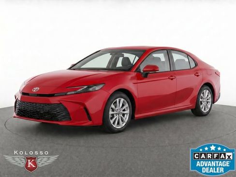 New 2026 Toyota Camry LE FWD image 1