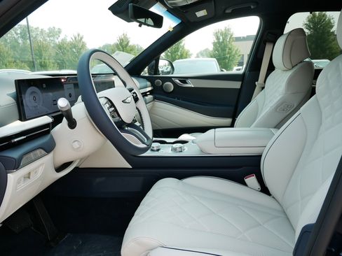 New 2026 Genesis GV80 3.5T Prestige image 4