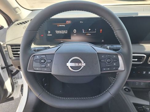 New 2026 Nissan Sentra SV FWD image 9