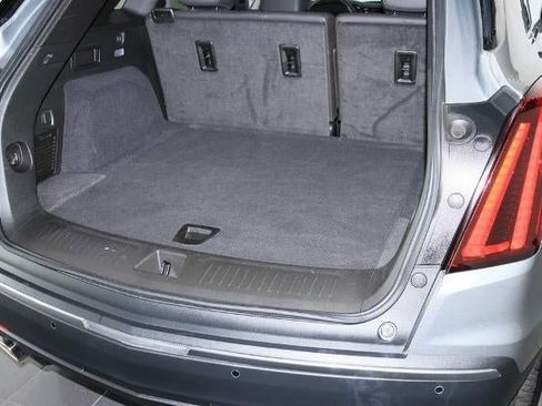 Certified 2024 Cadillac XT5 Luxury image 22