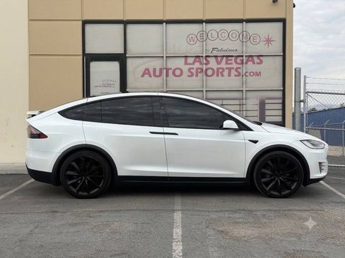 Used 2020 Tesla Model X Long Range AWD/4WD image 34
