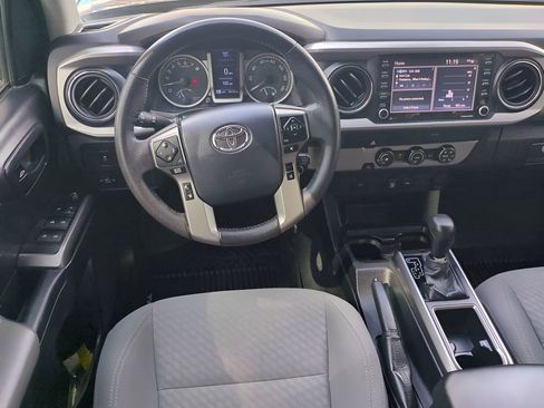 Certified 2020 Toyota Tacoma SR5 image 14