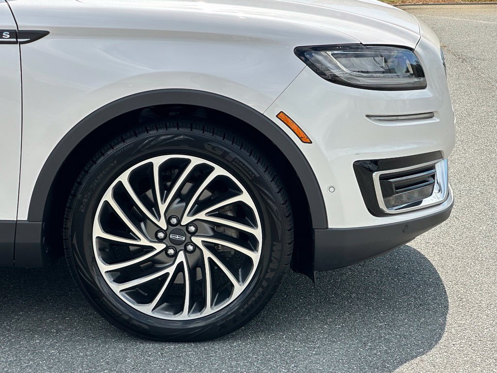Used 2019 Lincoln Nautilus Reserve FWD image 44