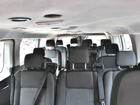 Used 2020 Ford Transit 350 XLT image 28